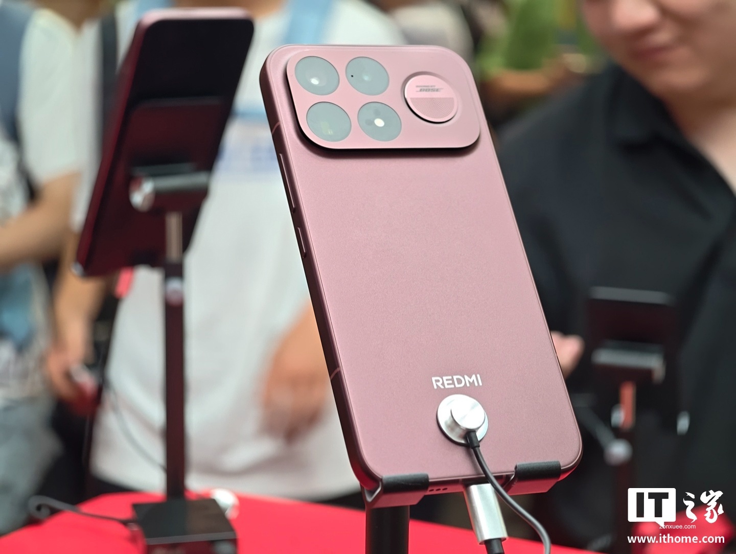 REDMI K100 Pro Max 官宣小米首款 185Hz 电竞屏,旗舰触控芯片