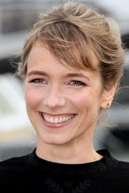 Julie-Anne Roth 头像