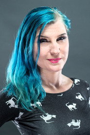 Leva Bates 头像