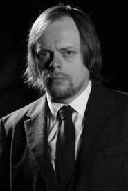Lawrie Brewster 头像