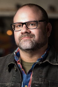 Joshua Hale Fialkov 头像