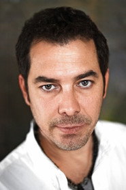 Fikret Kuşkan 头像