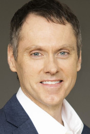 Adrian Falconer 头像