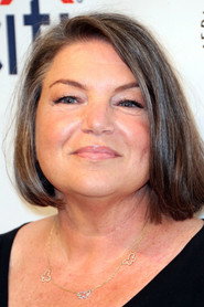 Mindy Cohn 头像