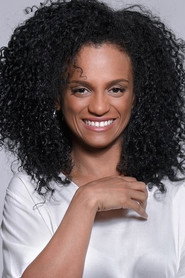 Flávia Santana 头像