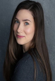Mari Izzard 头像
