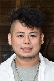 游否希 头像