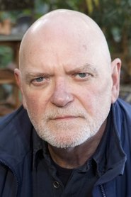 Angus MacInnes 头像
