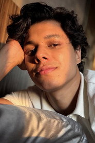 Piyush Khati 头像