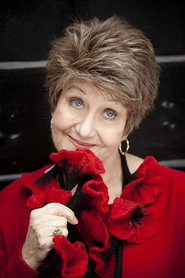 Joan Jaffe 头像