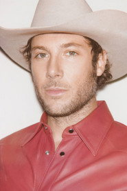 Luke Gilford 头像