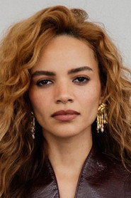Leslie Grace 头像