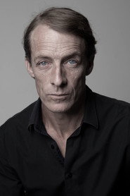 Derek Carroll 头像