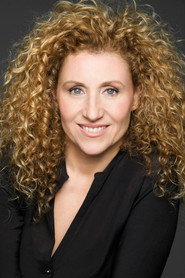 Mónica Vic 头像