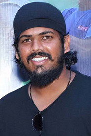 J Vignesh 头像
