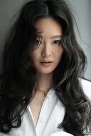 颜子菲 头像