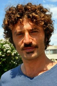 Guido Caprino 头像