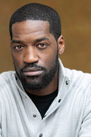 Derek Roberts 头像