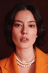 Pelin Akil 头像