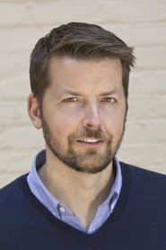 Brian Gallivan 头像