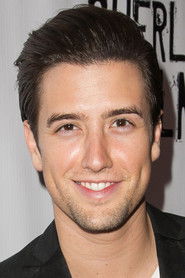 Logan Henderson 头像