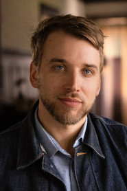 Carson Lund 头像
