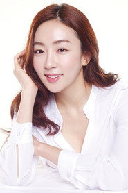 이나경 头像