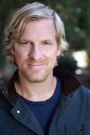 Peter Giles 头像