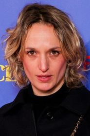 Agathe Rousselle 头像