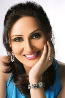 Juhi Babbar 头像