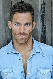 Kyle Clarke 头像