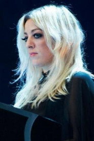 Isabella Summers 头像