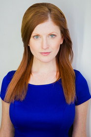Adrienne Merrell 头像