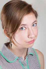 Liesel Hanson 头像