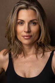 Julia Denton 头像