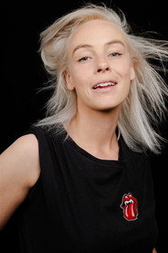 Holly-Rose Clegg 头像