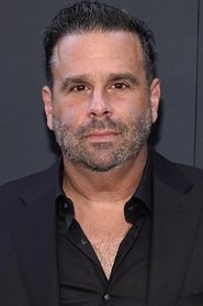 Randall Emmett 头像