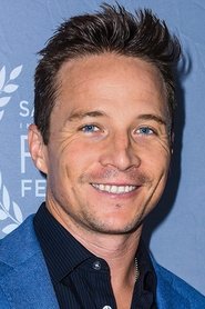 Travis Aaron Wade 头像