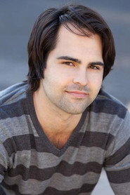 Nick Ashy Holden 头像