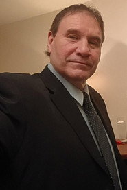 John W. Iwanonkiw 头像