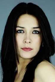 Demet İyigün 头像