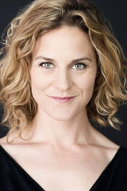 Alicia Johnston 头像