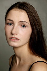 Elina Jackson 头像