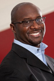 Roger M. Bobb 头像