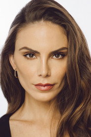 Nina Seničar 头像