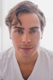Jake T. Austin 头像