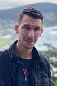 Michael John Workman 头像