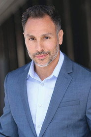Rob Figueroa 头像