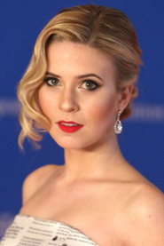 Caroline Sunshine 头像