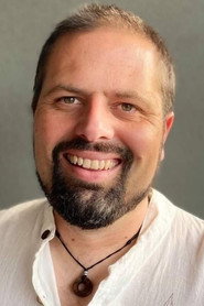 Ethan Cook 头像